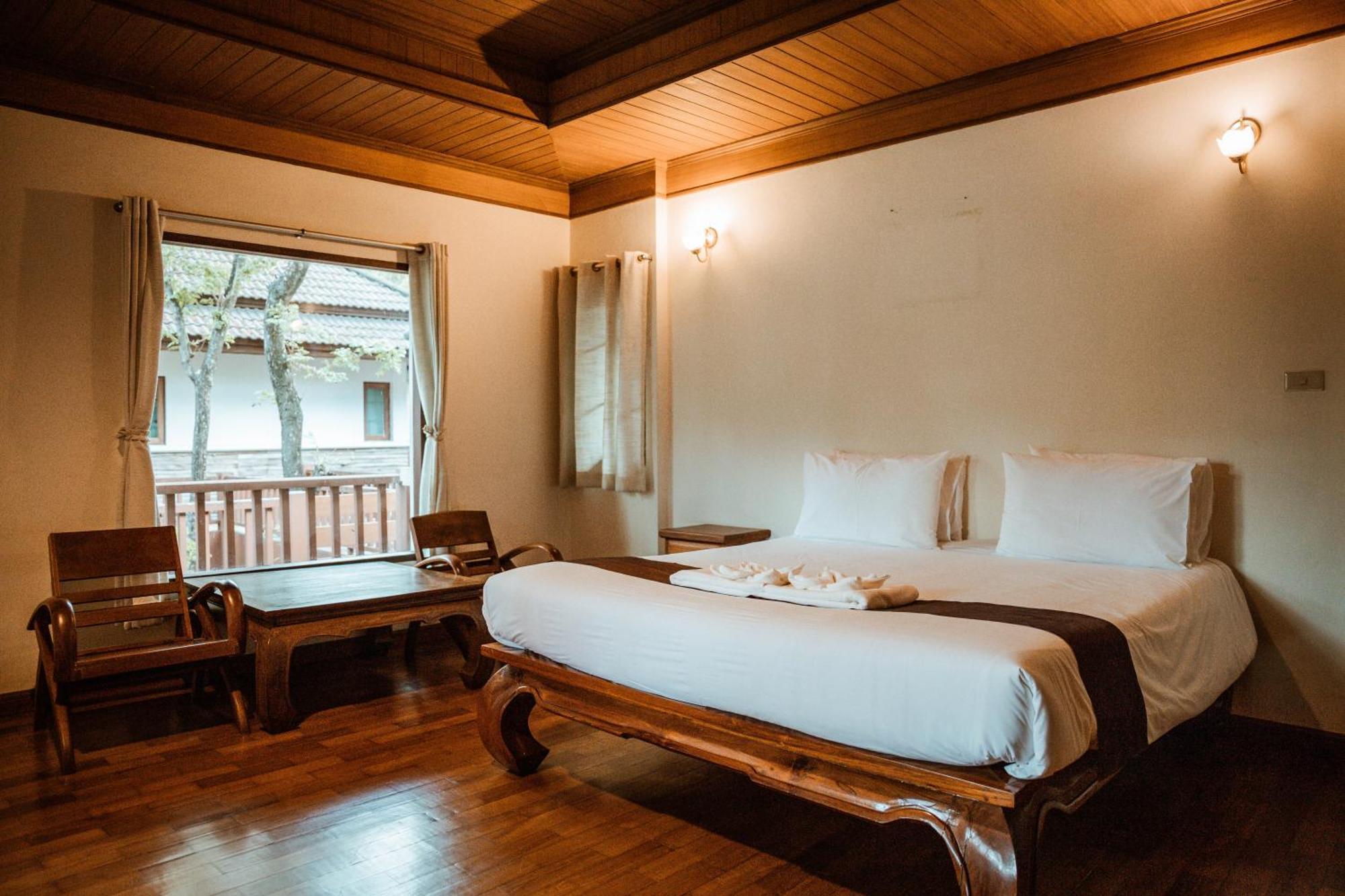 Tak Andaman Resort&Hotel Exterior foto
