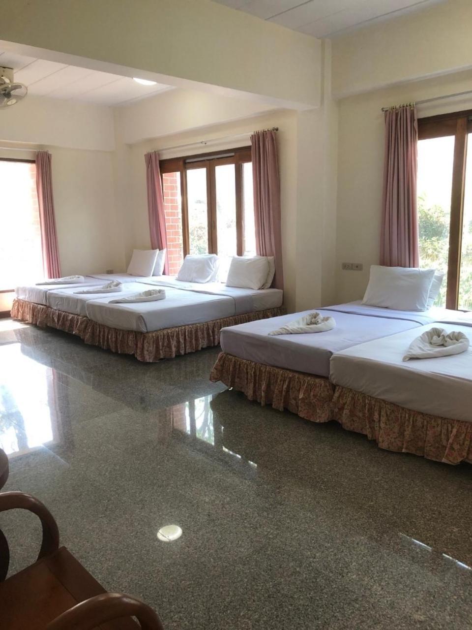 Tak Andaman Resort&Hotel Exterior foto