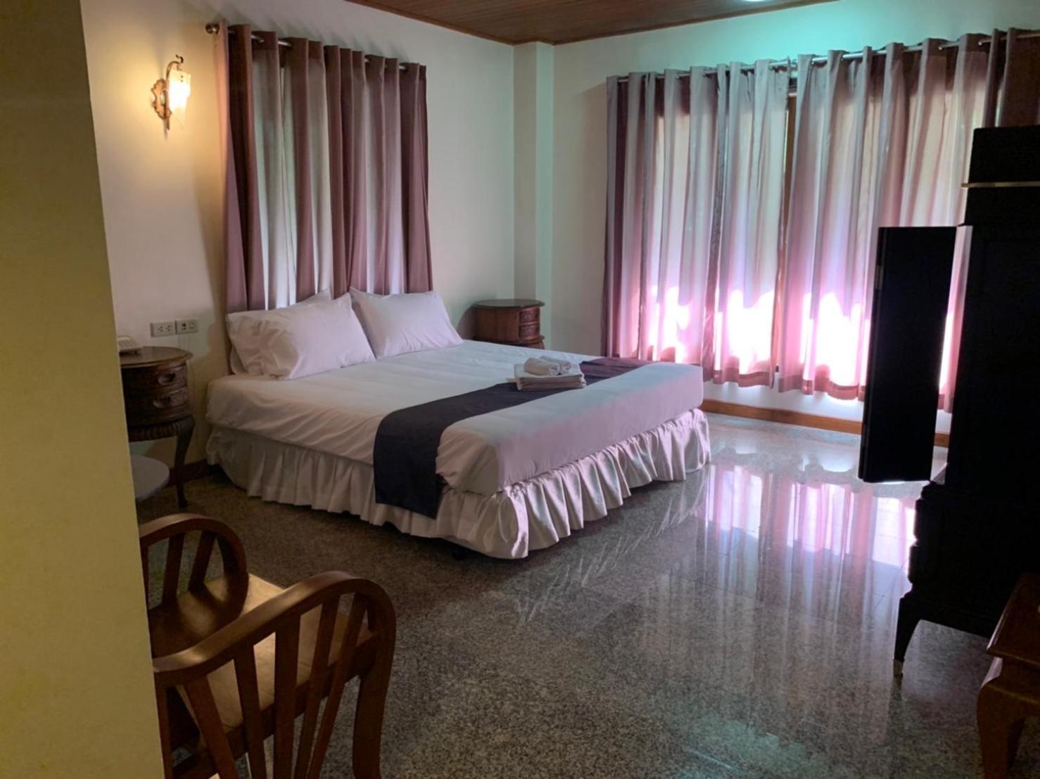 Tak Andaman Resort&Hotel Exterior foto