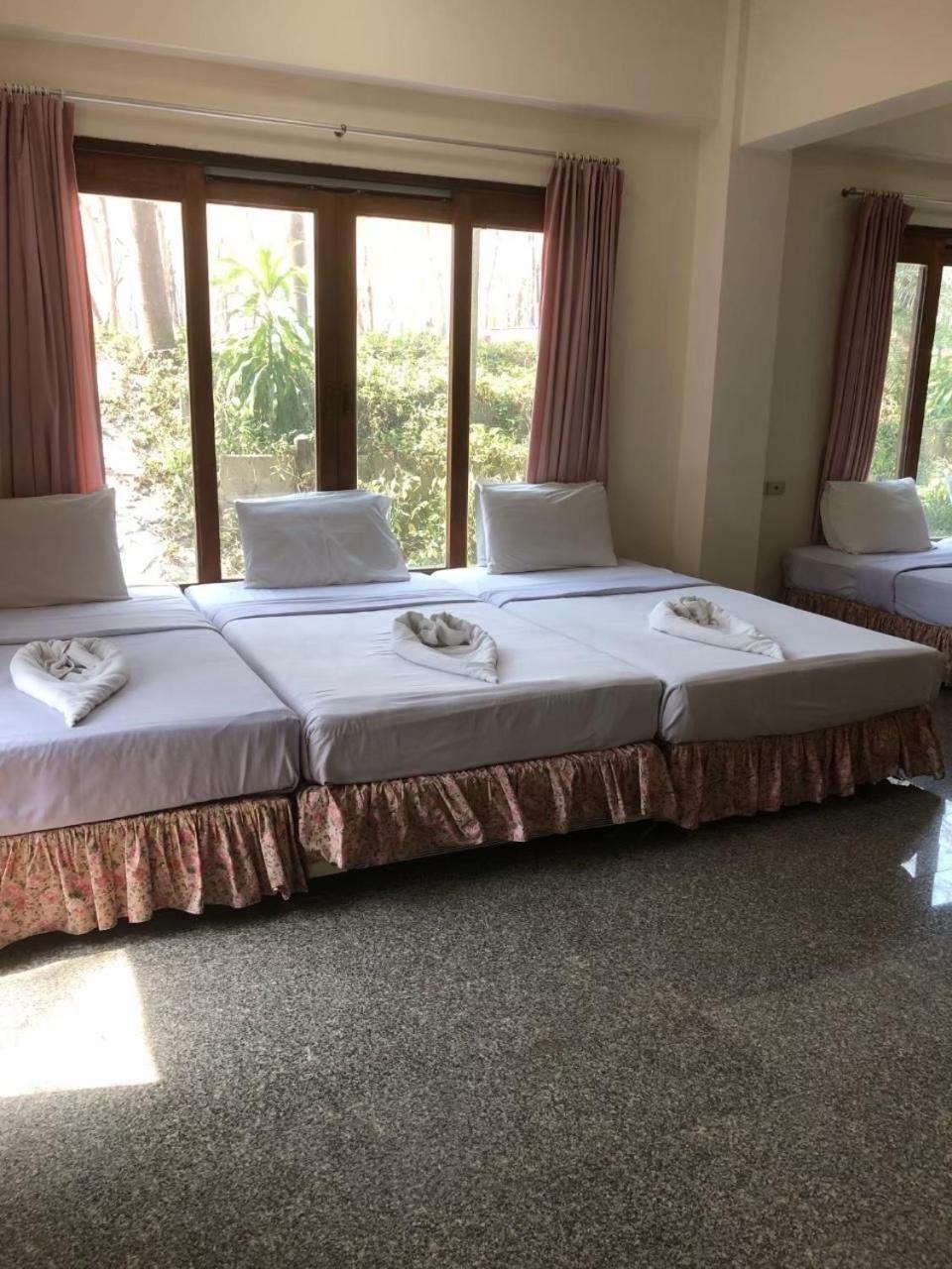 Tak Andaman Resort&Hotel Exterior foto