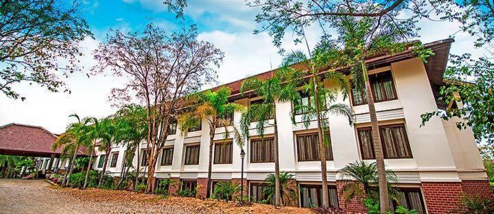 Tak Andaman Resort&Hotel Exterior foto